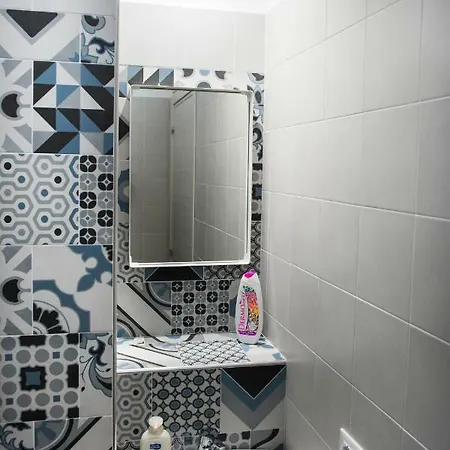 Helios Casa Vacanze Apartment *